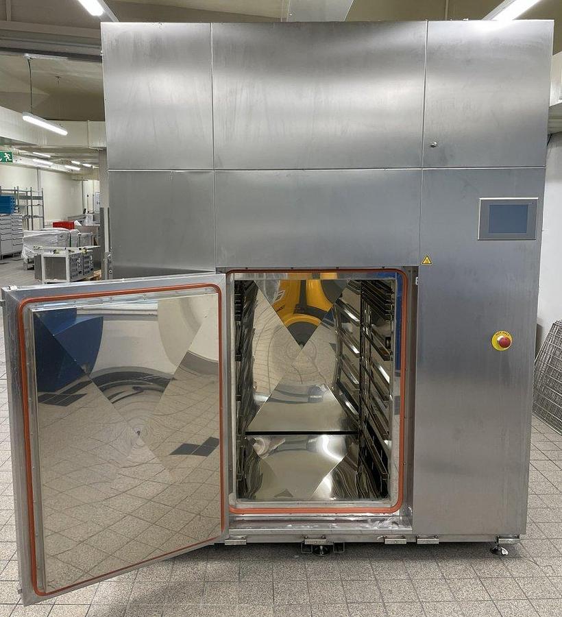Used Q 17244 D - Cleanroom Hot Air Sterilizer VÖTSCH VTUD 75/100