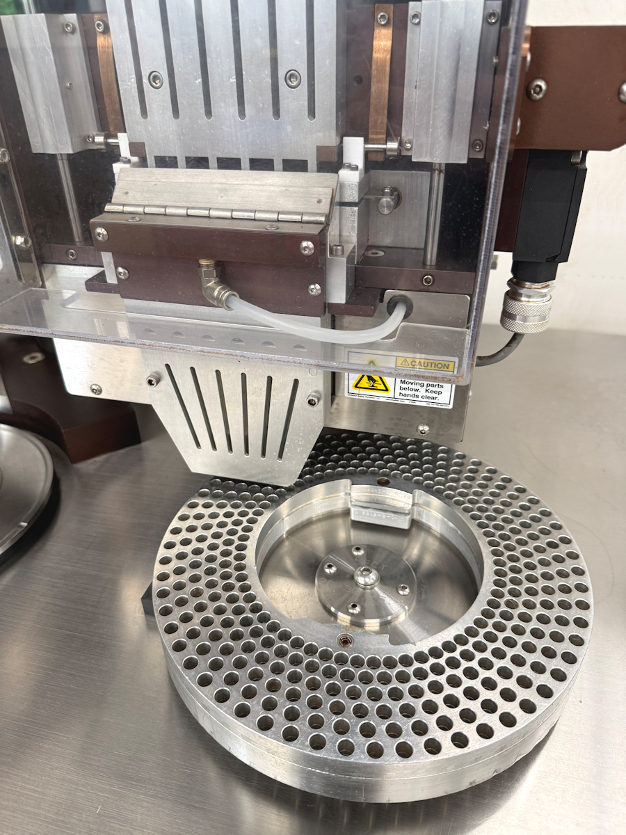 G 16375 E - Capsule Filler STI Model 10 Ver. 5.1 Semi-Automatic