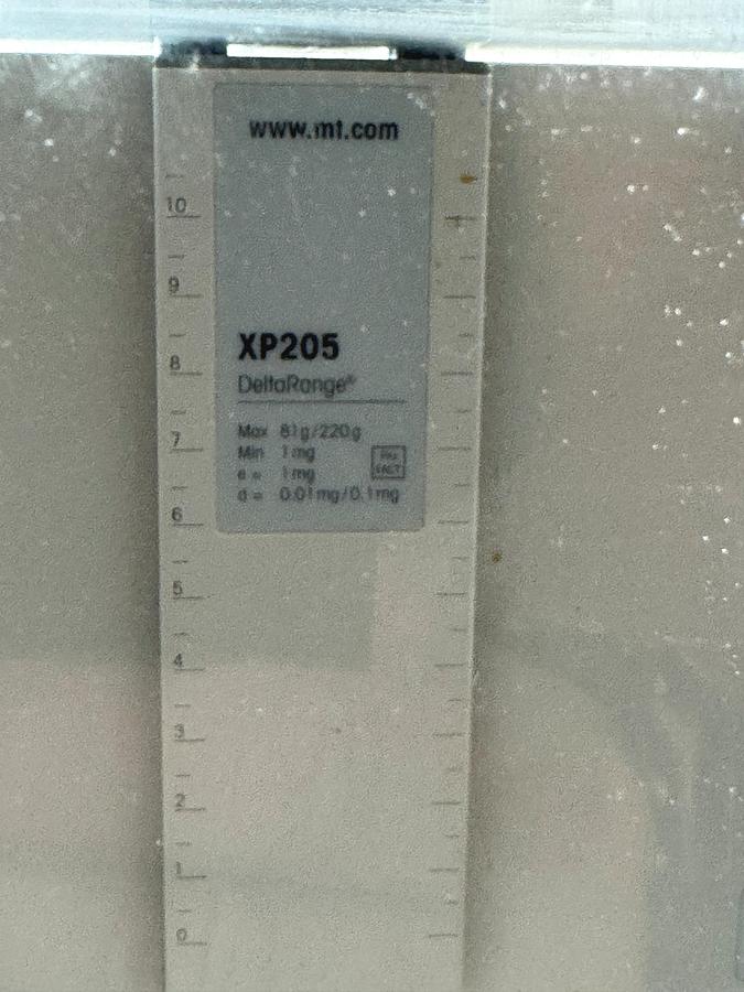 Used Analytical Balance METTLER TOLEDO XP205DR