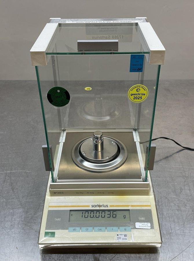 Used R 16968 D - Analytical Scale up to 210 g SARTORIUS BP 210 S - OCE