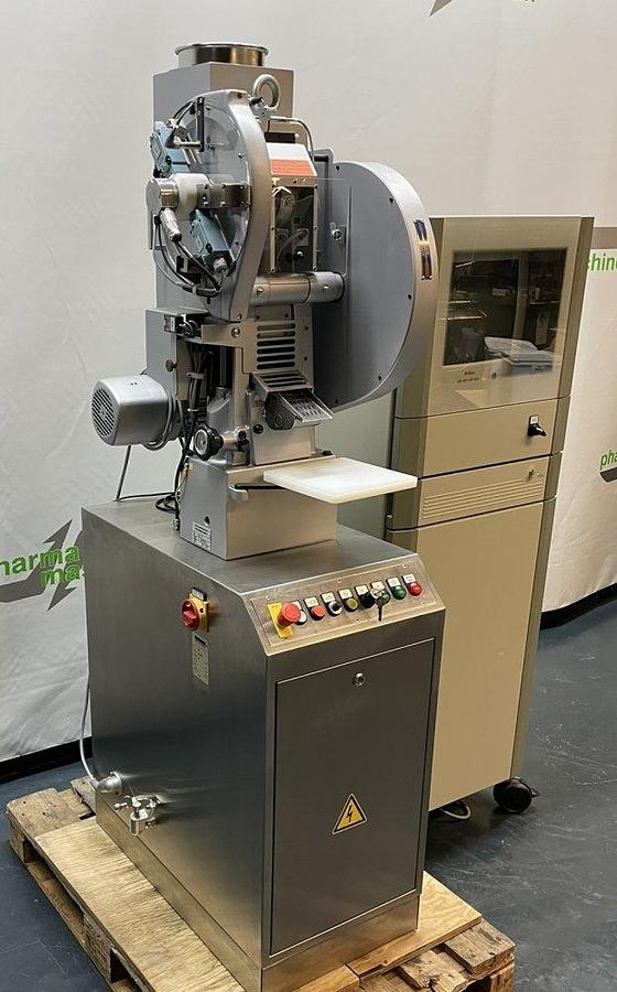 Used F 17134 D - Tablet Excenter Press KORSCH EK 0 
