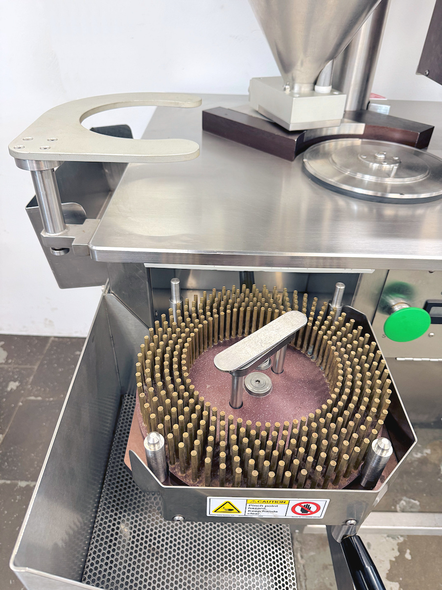 G 16375 E - Capsule Filler STI Model 10 Ver. 5.1 Semi-Automatic
