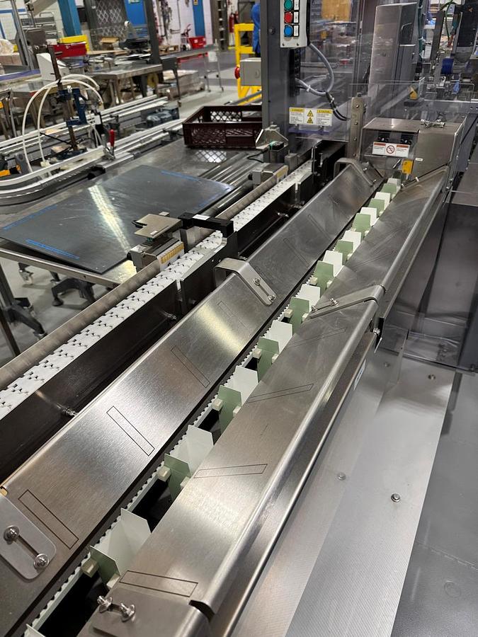 Used J 13000 E - Liquid Filling, Closing and Packaging Line GRONINGER DFV 4005 / MCS 202L / OPTIMA CMF