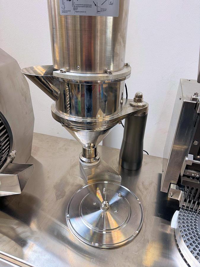 Used G 13003 E - Capsule Filler LFA SACF 25 Semi-Automatic