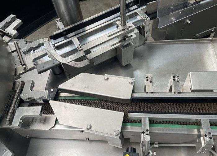 Used Q 15876 D - BAUSCH + STRÖBEL FAW 1020 scrubber for vials and bottles