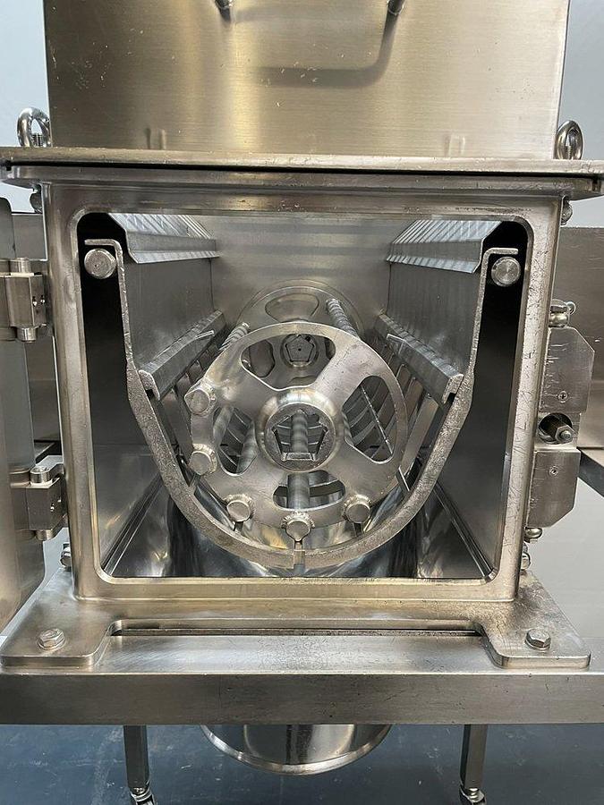 Used C 17021 D - Granuator FREWITT MF 8