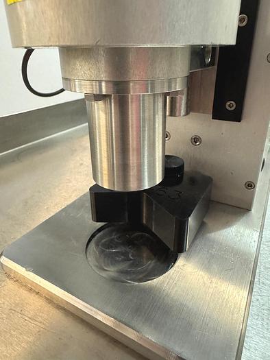 Used L 16579 E - Vial Cap Crimper / Closer FLEXICON FS10