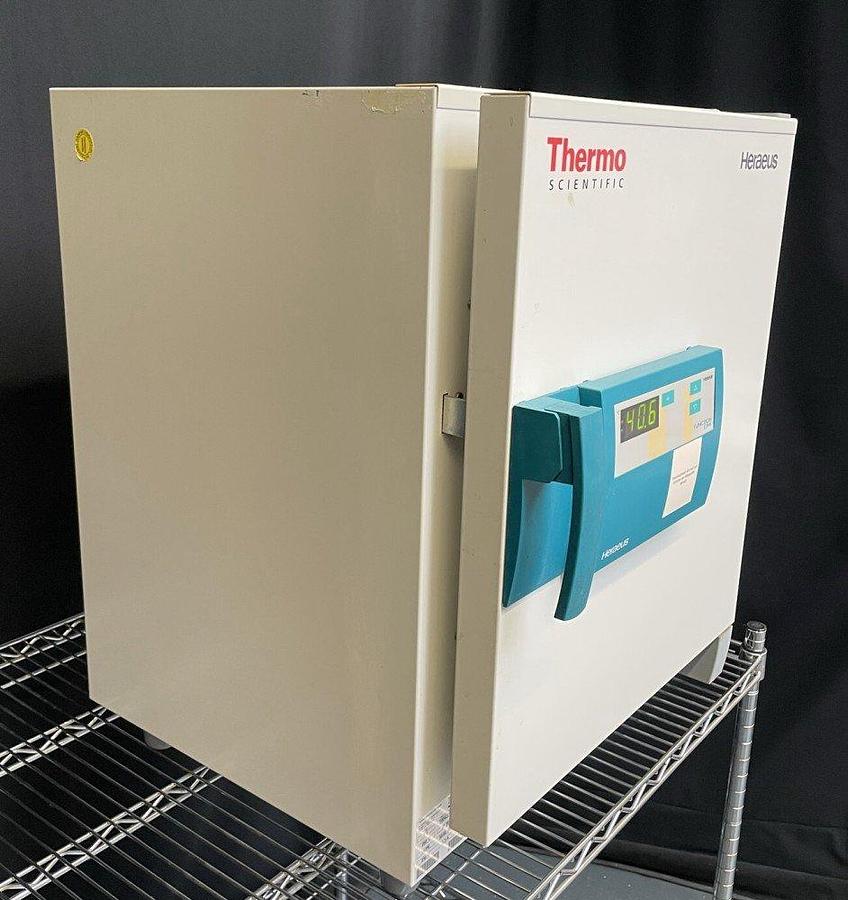 Used E 16297 D - Drying Oven THERMO HERAEUS T 6