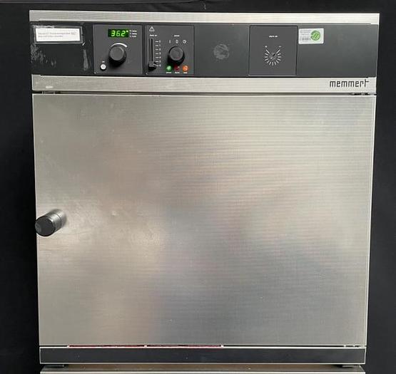 Used E 15738 D - Incubators MEMMERT BE 500