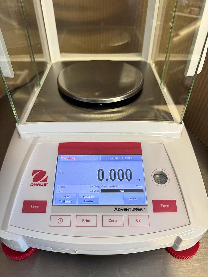 Used W 16570 E - Precision Balance OHAUS ADVENTURER AX523