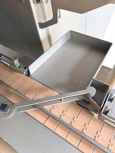 Used I 16370 E - Tablet / Capsule Counter CREMER CF-1220 