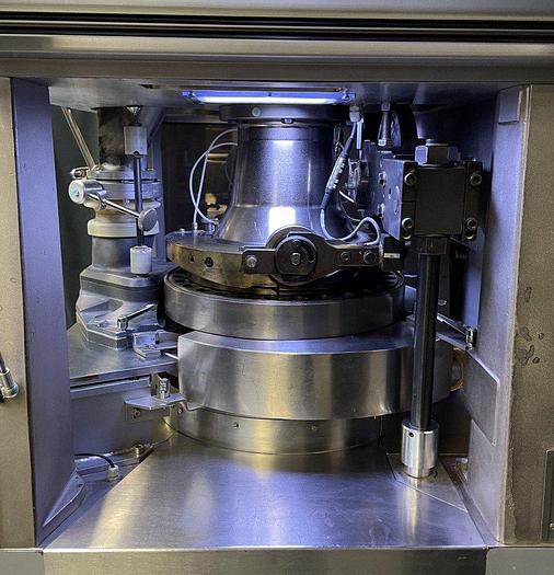 Used F 16076 D - Rotary Tablet Press EU-D 29 Stations FETTE P 2100 EC 
