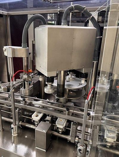 Used J 16159 D - Liquid Filling and Closing Line GRONINGER DFV 6000 - DECKERT AVR 200