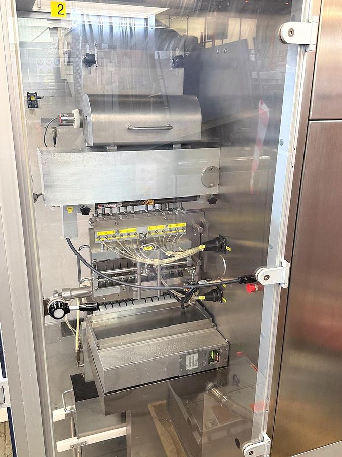Used R 17031 E - Checkweigher for Capsules IMA PRECISA 12