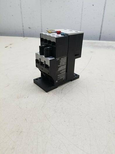 Used EATON CUTLER HAMMER XTOB001CC1 OVERLOAD RELAY with EATON XTOBXDINC Accessory