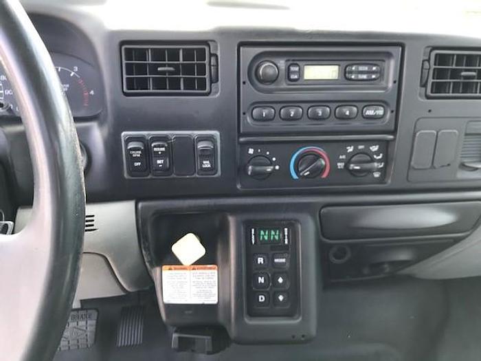 Used 2009 Ford F750 Altec AM55 60ft Over Center Bucket Truck - C94193