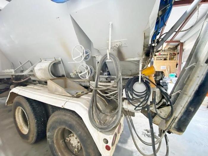 Used 1998 Reimer 9 Yard Volumetric Mixer Truck