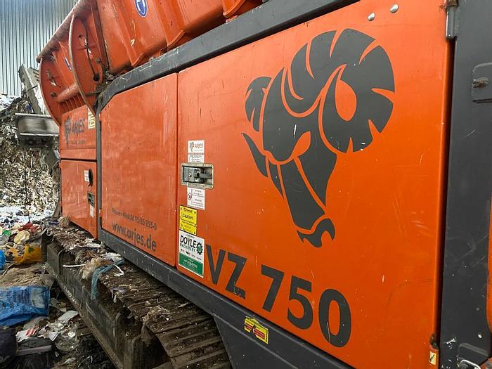 Used 2019 Arjes VZ750 twin shaft shredder