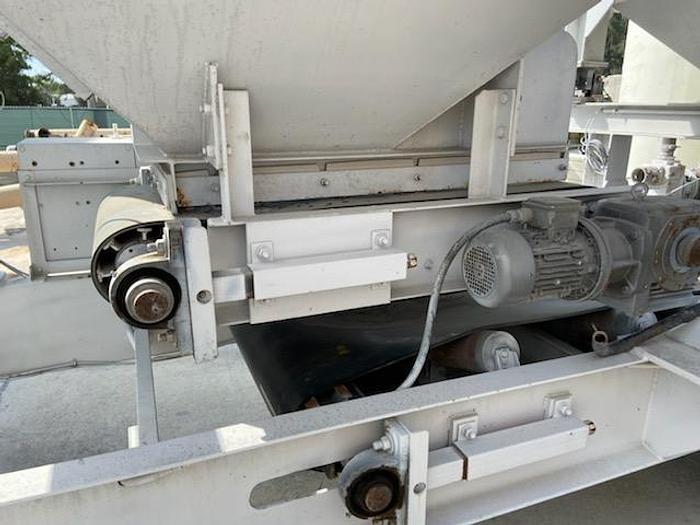 Used Portable Port-A-Pour Silo and Cement Batcher
