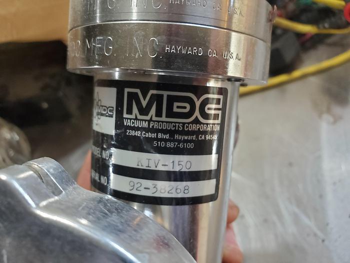 Used MDC KIV-150-P-51892PC INLINE VACUUM VALVE (X2)