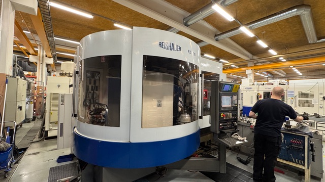 Used 2002 Reishauer RZ 400