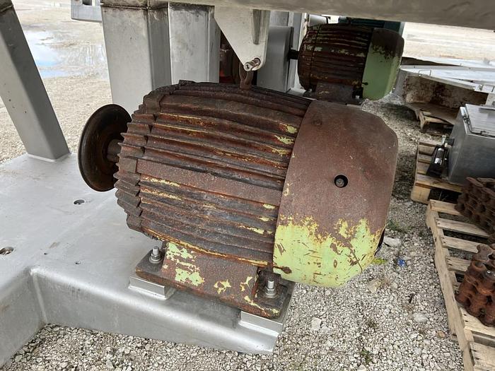 Used 250 CU. FT. RIBBON BLENDER - T316 S/S - 75 HP