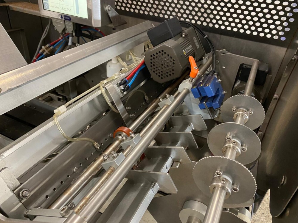 Used Ravenwood banding machine with printer