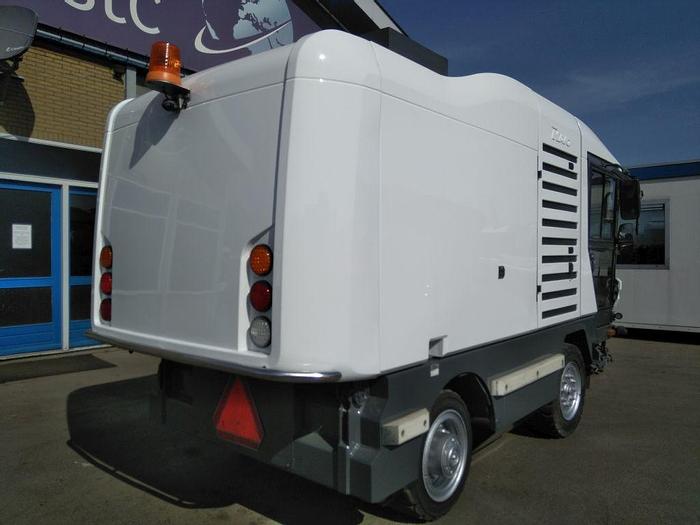 Gebruikt 2011 Ravo 530 ST