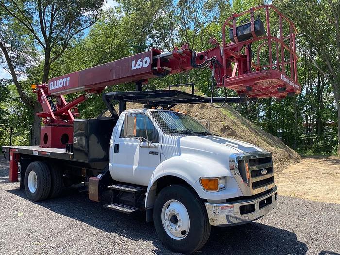 Used 2009 Ford F750 4x2 Elliott L60R Sign Crane - M22926