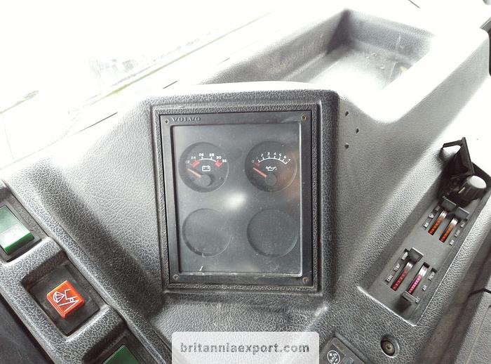 Used 1994 VOLVO F12 400 tractor unit