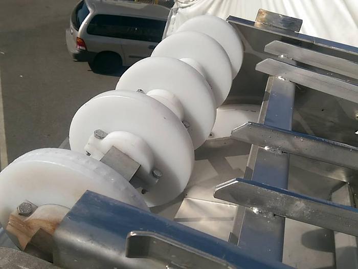 Used 15′ High Incline Conveyor