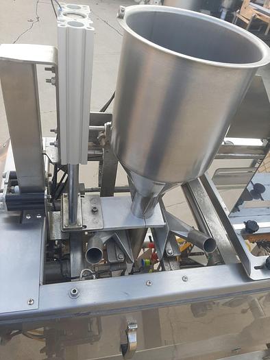 Used Filler, Pouch, Dura-Pack, Mdl M7S, S/st, 15 BPM #S744945