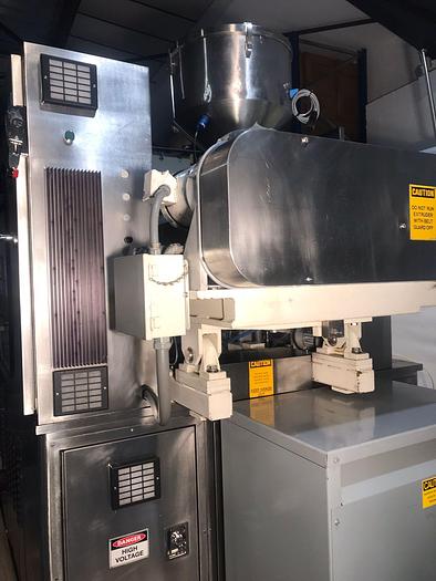 Used Weiler 624 Blow/Fill/Seal Machine