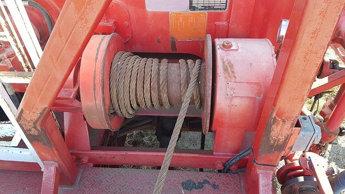 Used 1987 Pacific 4 Axle Carrier Style Oilfield Pump / Kill Truck