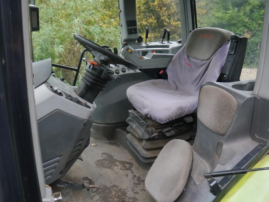 Used Claas Arion 640 4wd Tractor