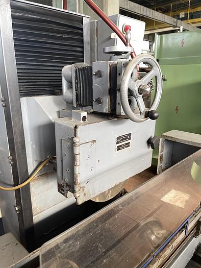 Buone Rettifica tangenziale BLOHM 818