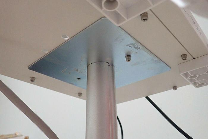 Used CubeScan Mcube BioCon-700 Bladder Scanner W/ Probe, Rolling Cart & Power Supply