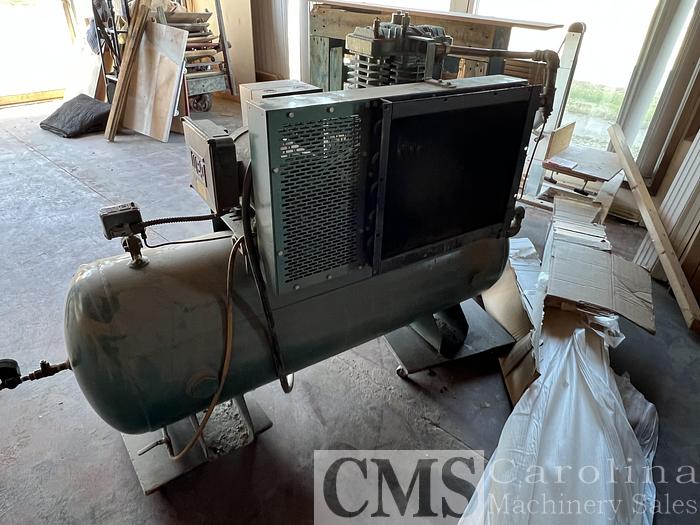 Used Cutris 7.5 HP Single Phase Air Compressor