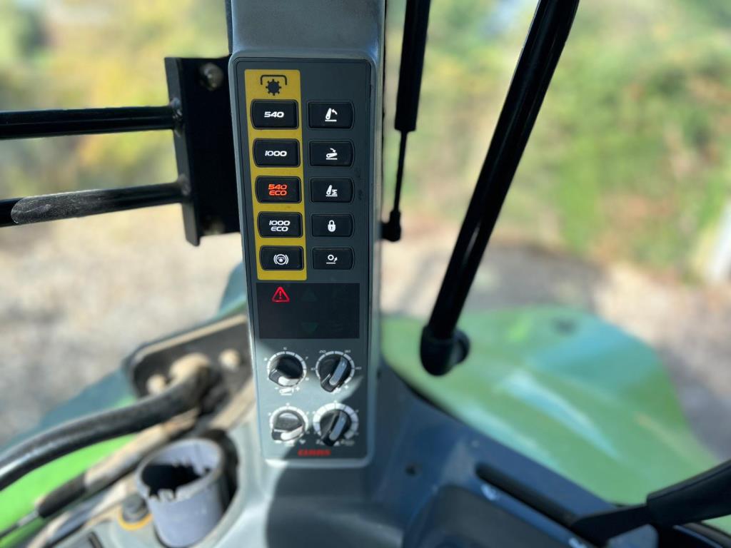 Used Claas Arion 640 4wd Tractor