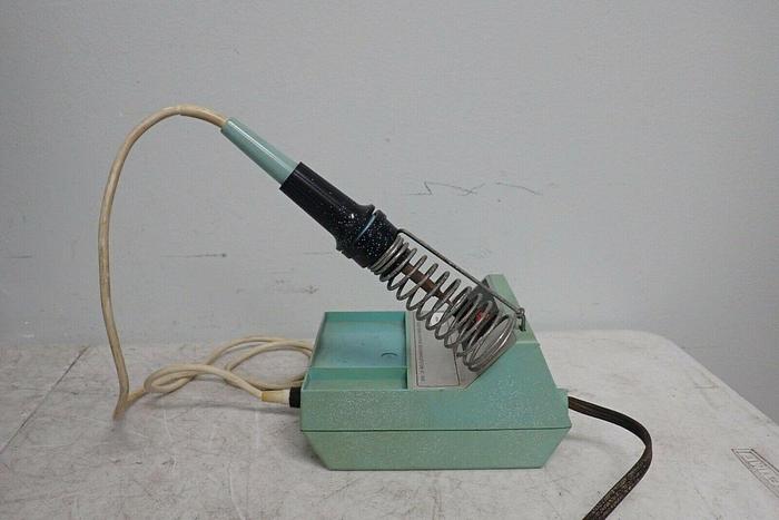 Used Weller EC1000 Electronic Control Soldering Station with EC1201 Pencil
