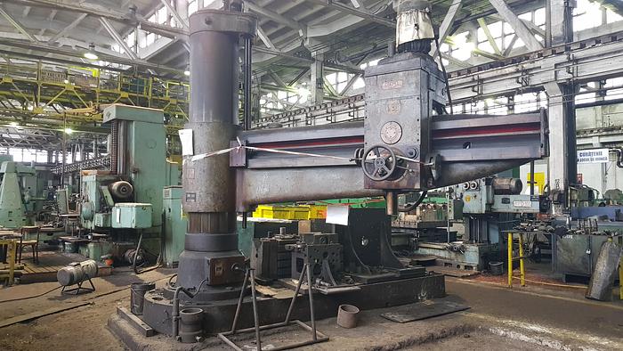 Used Radial drilling machine model RFH100 / 3000