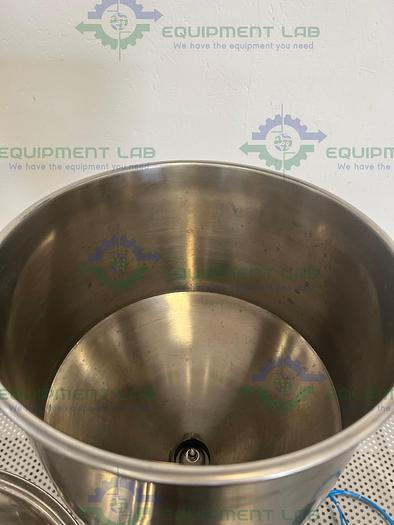 Used Sumeve A02 5-50ml Pneumatic Liquid Filling Machine