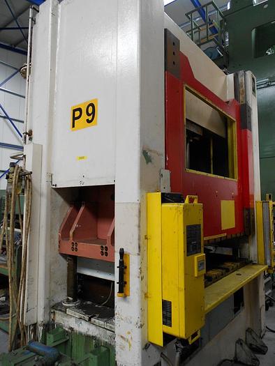 D'occasion Hydraulische pers met snijdemping