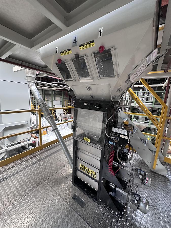 Used 2004 AMUT EA-160