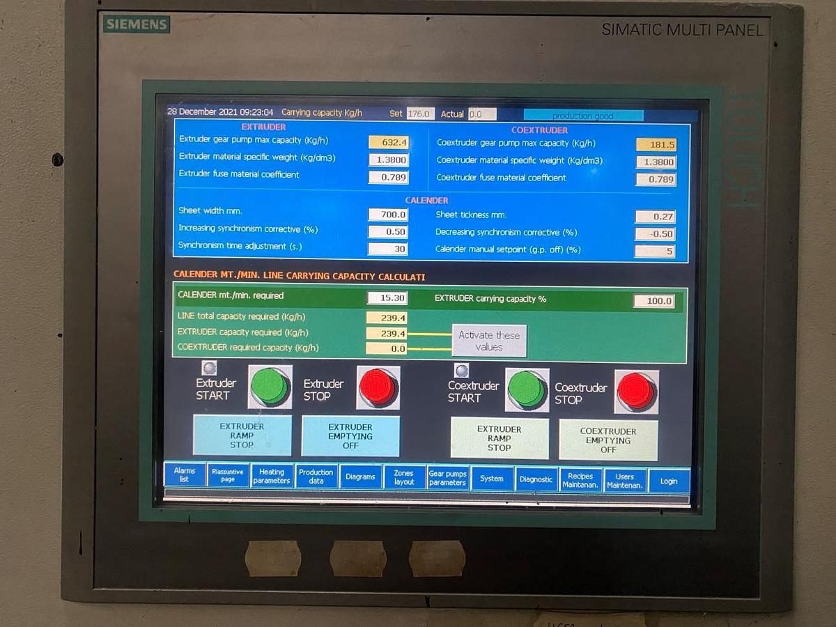 Used 2010 ILLIG PET Coextruder + Inline ILLIG RDKp72g