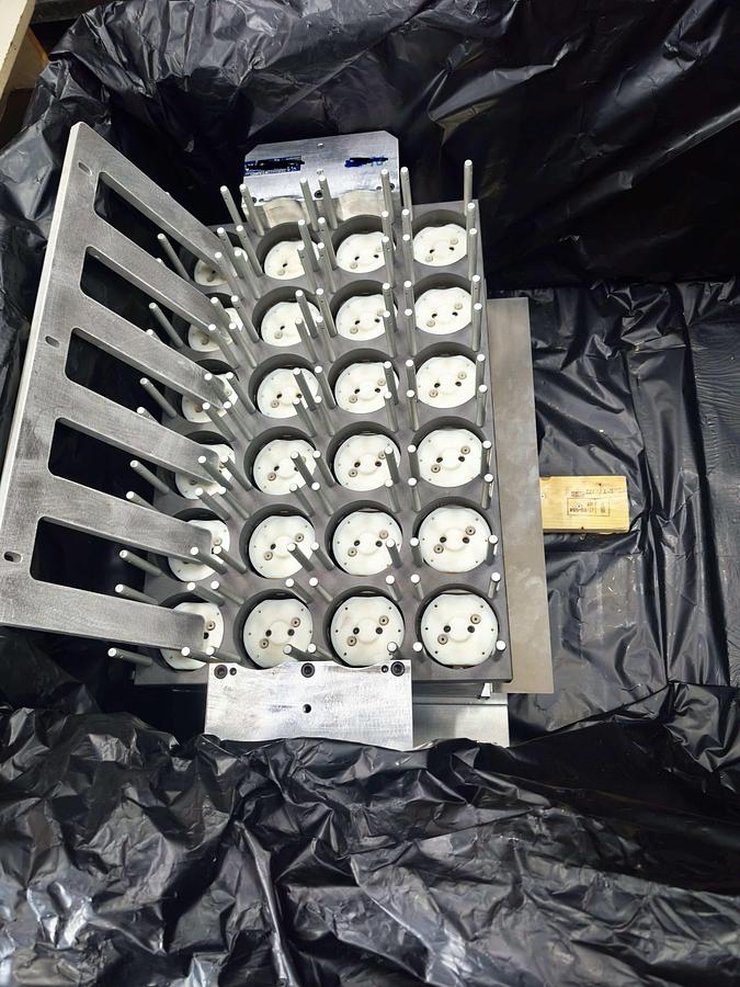 Used 2022 TERMOSTAMPI Mold for ILLIG RDK72g (3rd Gen.)