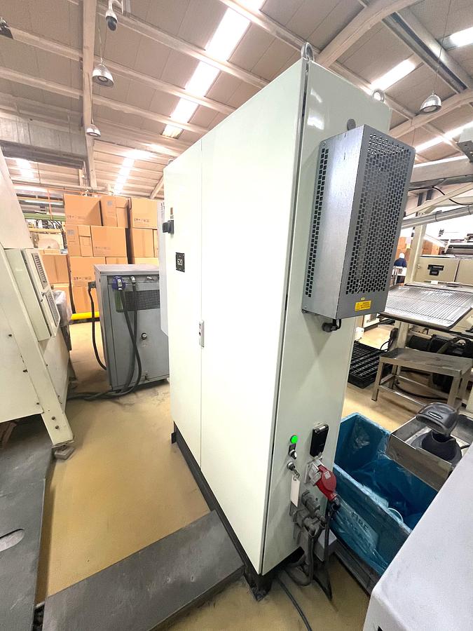 Refurbished 2000 VAN DAM 620-8