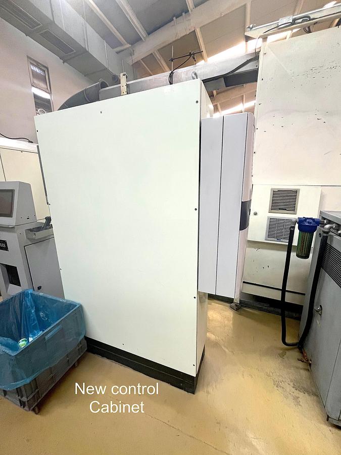 Refurbished 2000 VAN DAM 620-8