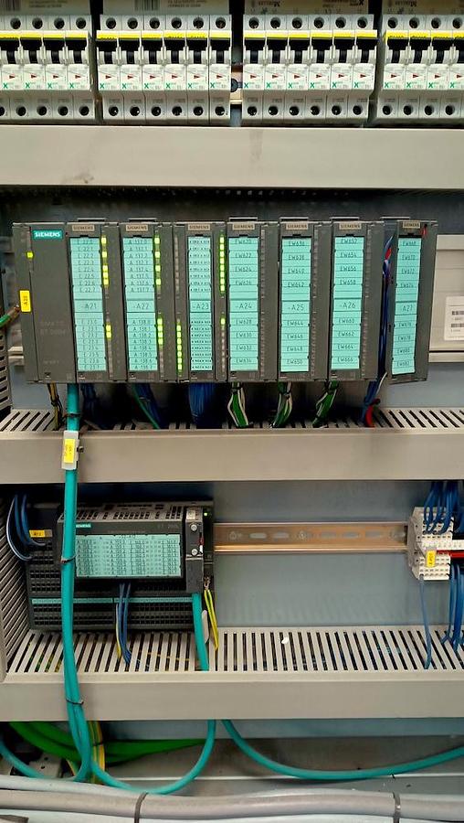 Used 2010 ILLIG PET Coextruder + Inline ILLIG RDKp72g