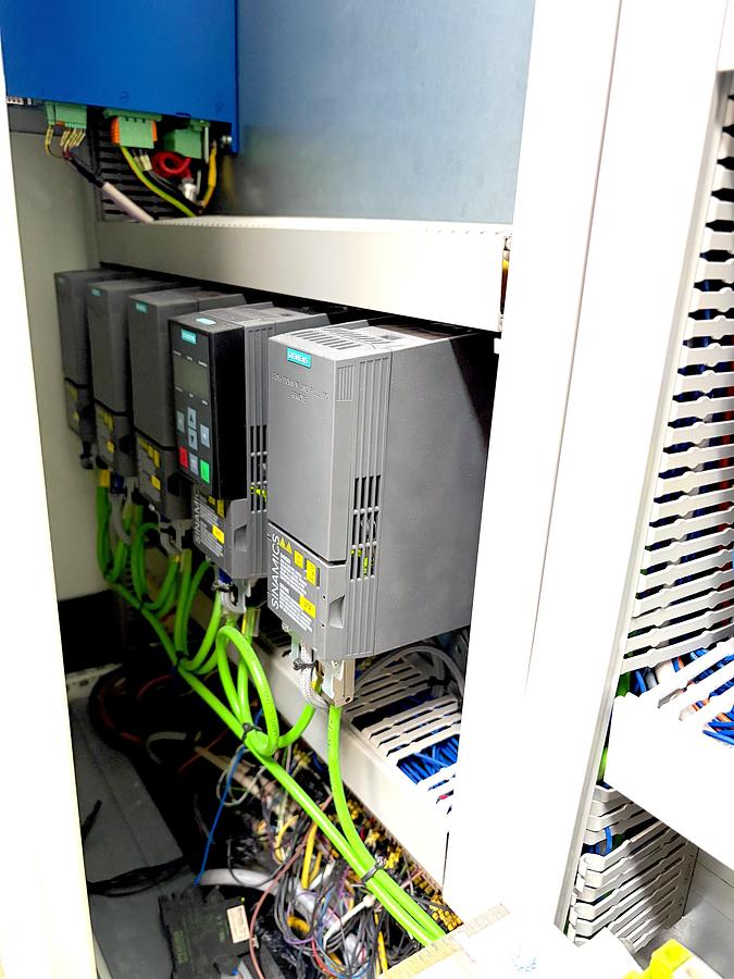 Refurbished 2000 VAN DAM 620-8